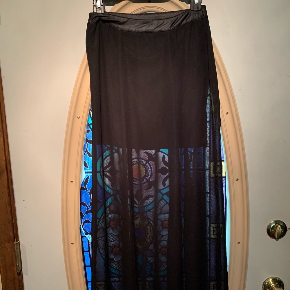 Black skirt
